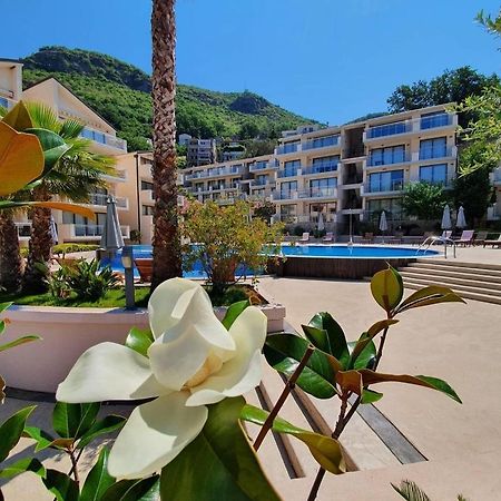 Blue Horizon Apartment Resort Будва Экстерьер фото